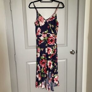 Xhileration floral dress hi-low size medium